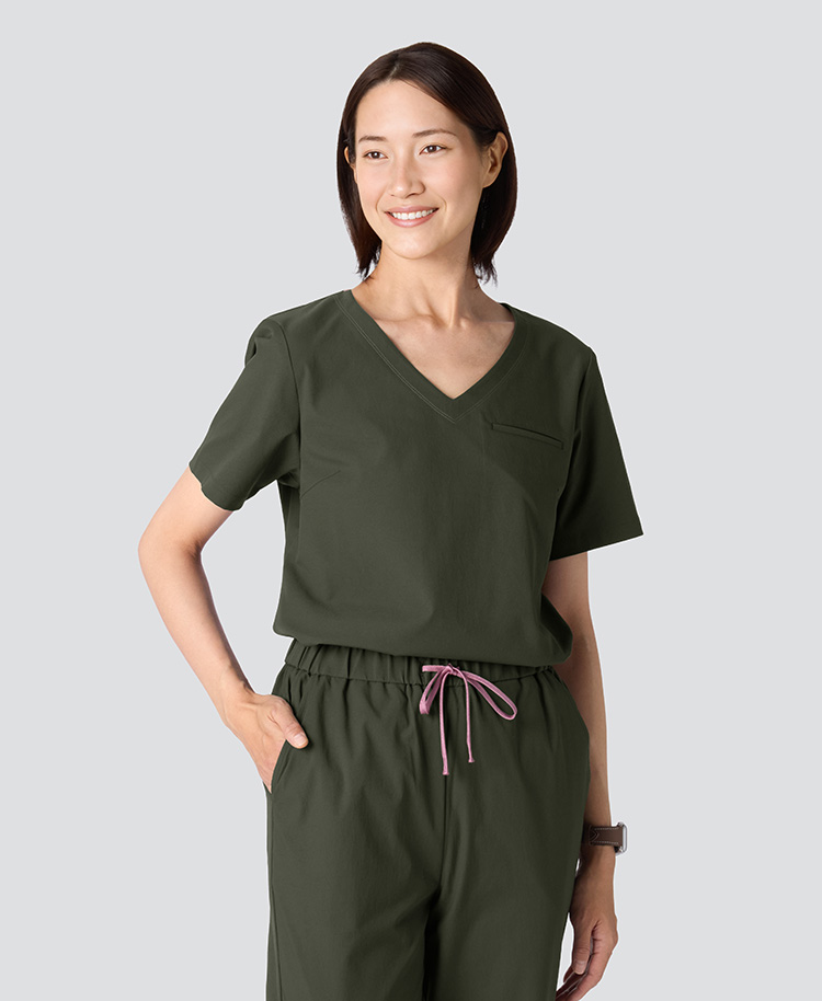 レディース:プルオーバースクラブトップス・MOVE/