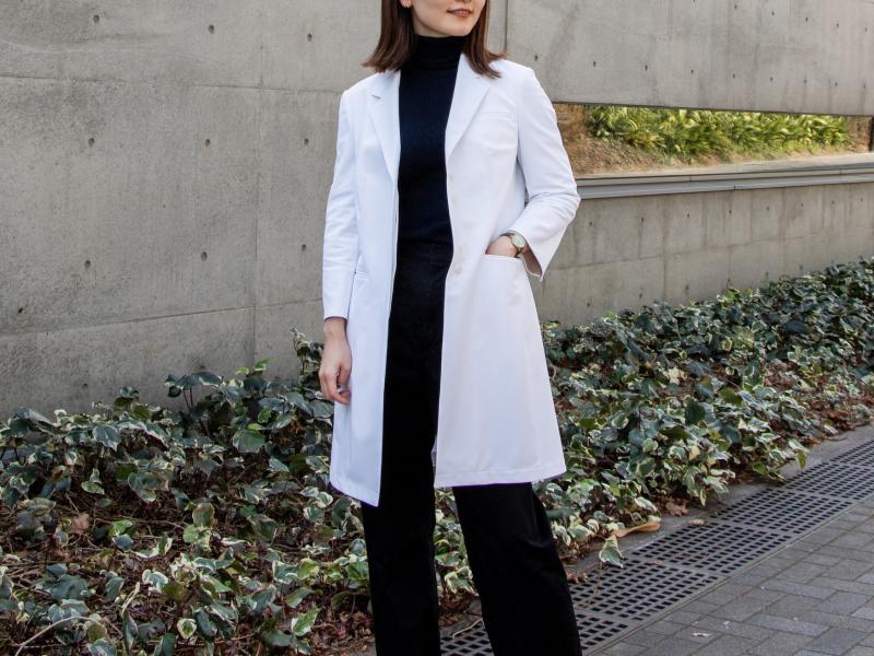 【レディース白衣7選】各ブランドの魅力やアイテムのこだわりポイントを紹介