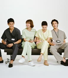 【スクラブ新作・新色】手に取りやすいクラシコを。新たなエントリーラインが発売