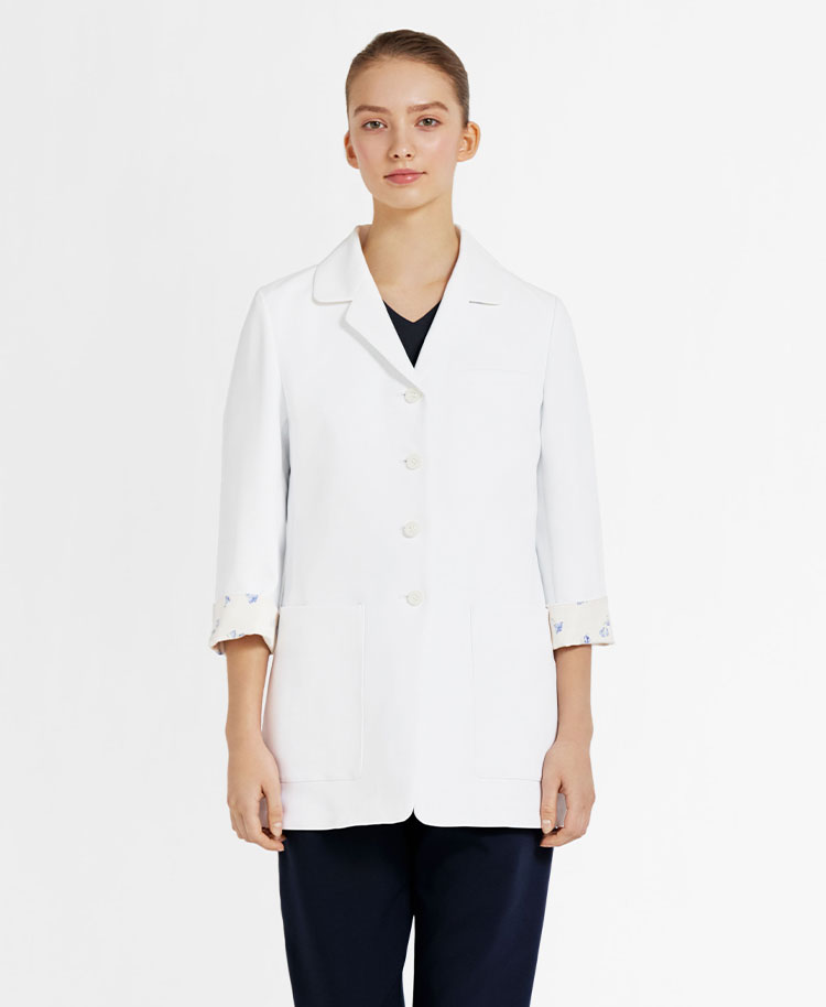ジェラート ピケ&クラシコ 白衣:アーバンショートコート ホワイトxブルーフラワー