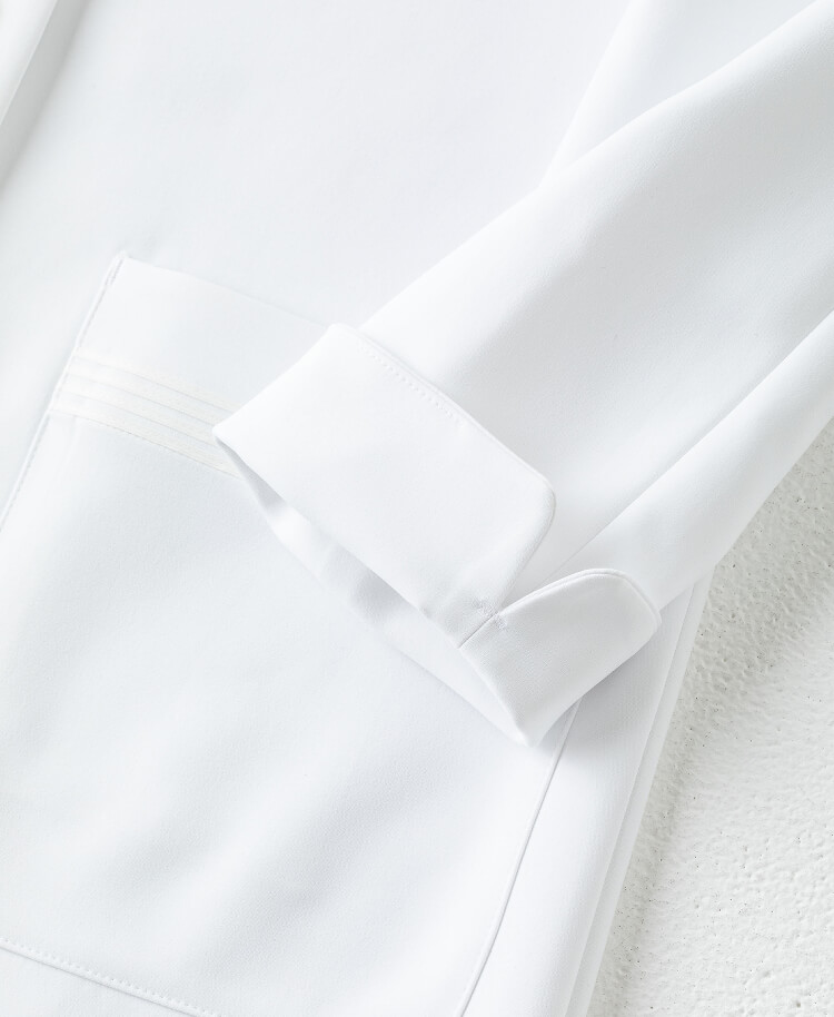 ジェラート ピケ&クラシコ 白衣:フォーラインテーラードコート