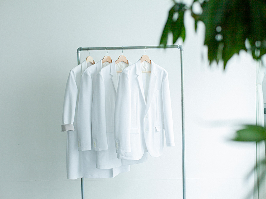 【メンズ】毎日快適に着られるハイエンド素材の上質な白衣