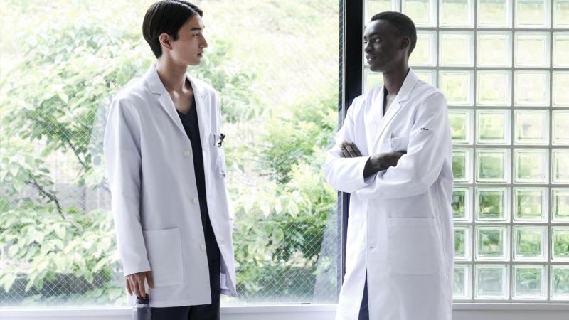 【メンズ白衣7選】おしゃれで上質なアイテムを打ち出すブランドを紹介