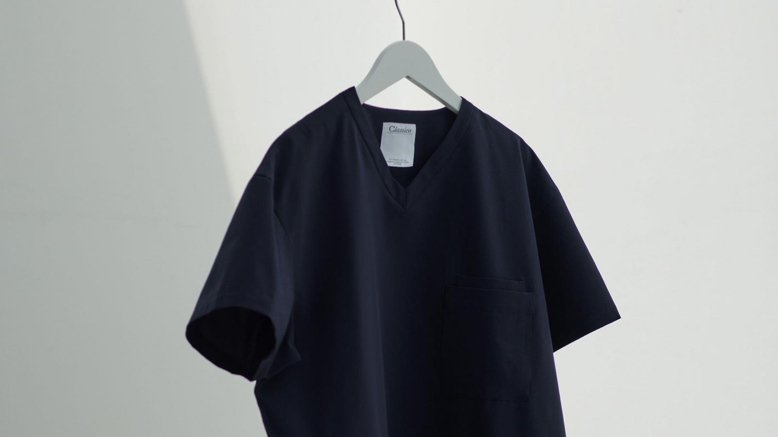 ネイビー・紺色系でおすすめのレディース用スクラブ9種類を紹介!