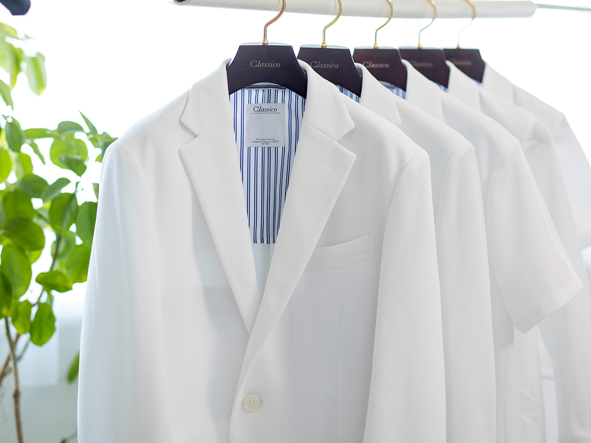 白衣の畳み方とシワ予防 清潔感を保つお手入れ方法
