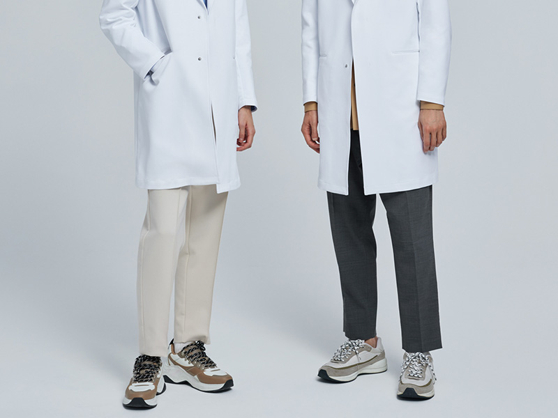 【研究者向け】実験用白衣の選び方と研究職におすすめの商品4選