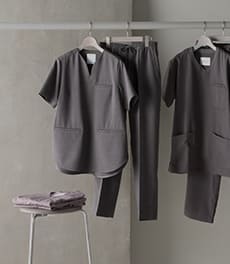 【チャコールグレー スクラブ特集】Gray Collection