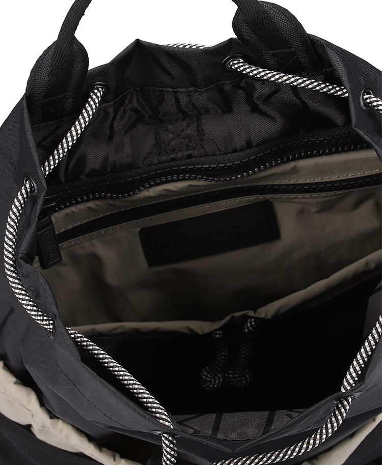 アクセサリー:HUNTER TRAVEL MULTI FUNCTION  BACKPACK