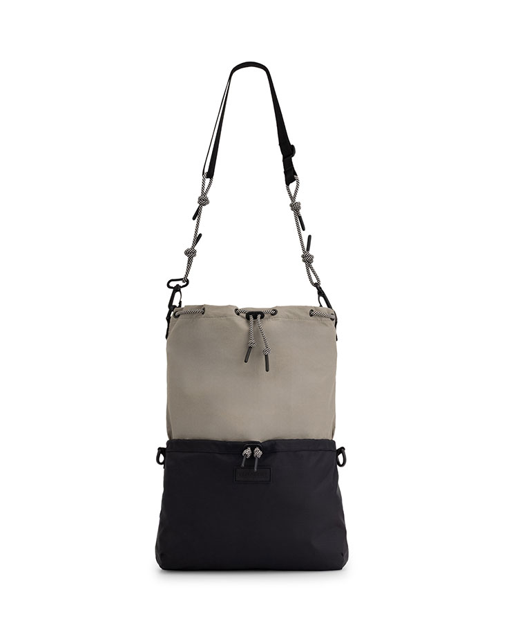 アクセサリー:HUNTER TRAVEL MULTI FUNCTION SACOCHE