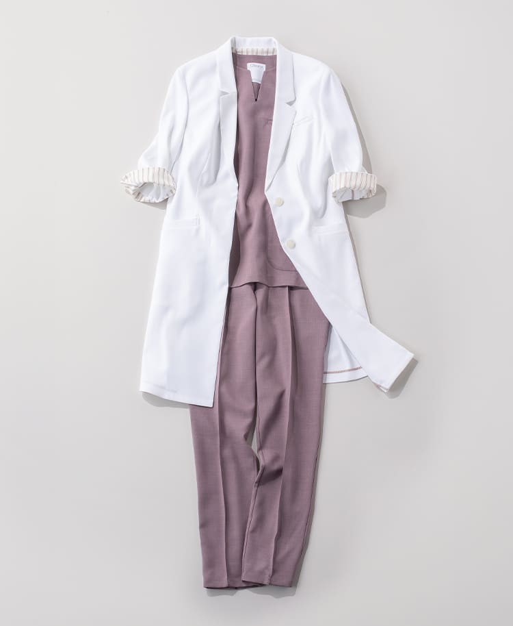 WOMEN STYLE 01:パープルグレー×ライトフレアコート