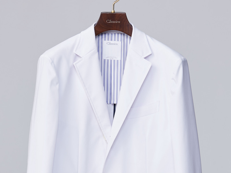 白衣・医療スクラブ・ケーシー白衣の違い:白衣の特徴