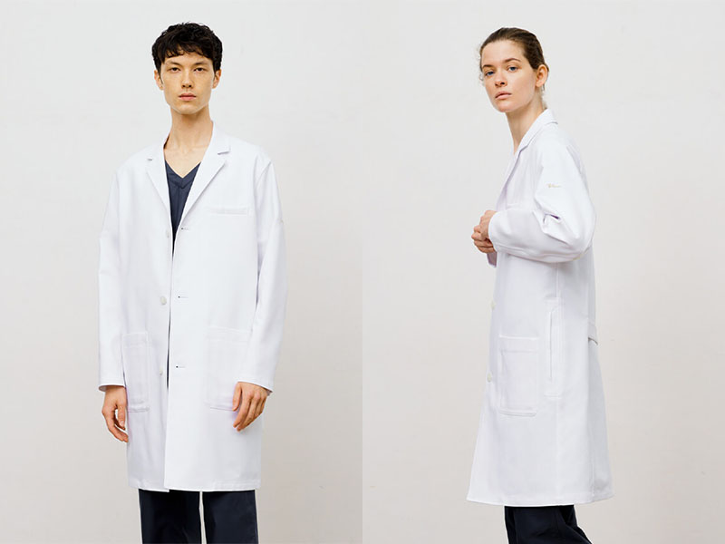 高級感があってカジュアルに着用できる、実験用白衣におすすめのロンハーマンとのコラボ白衣