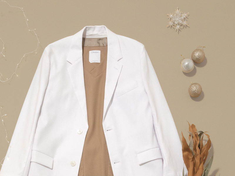 クリスマスの飾りとプレゼントにおすすめのおしゃれな白衣