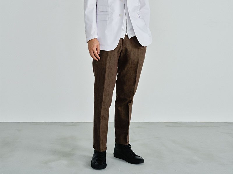 背の低い男性におすすめ:キレイめデザインの白衣
