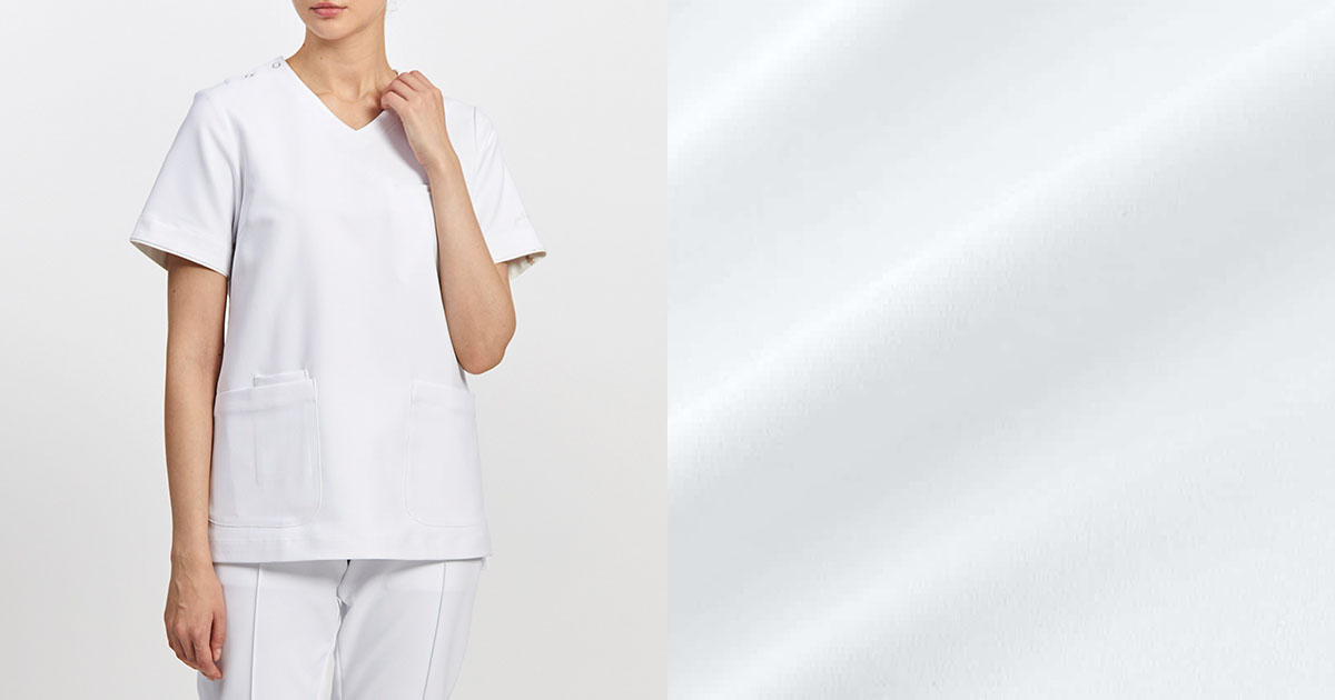左:ジェラート ピケ&クラシコの白いナース服を着たモデル　右:ジェラート ピケ&クラシコのナース服の白い生地