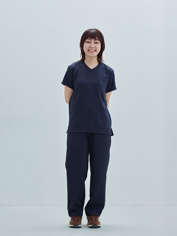 トップス:XS パンツ:XS