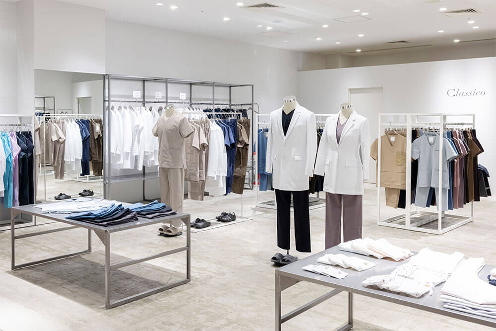 クラシコ 名古屋の店内写真 白衣・スクラブ・ナース服