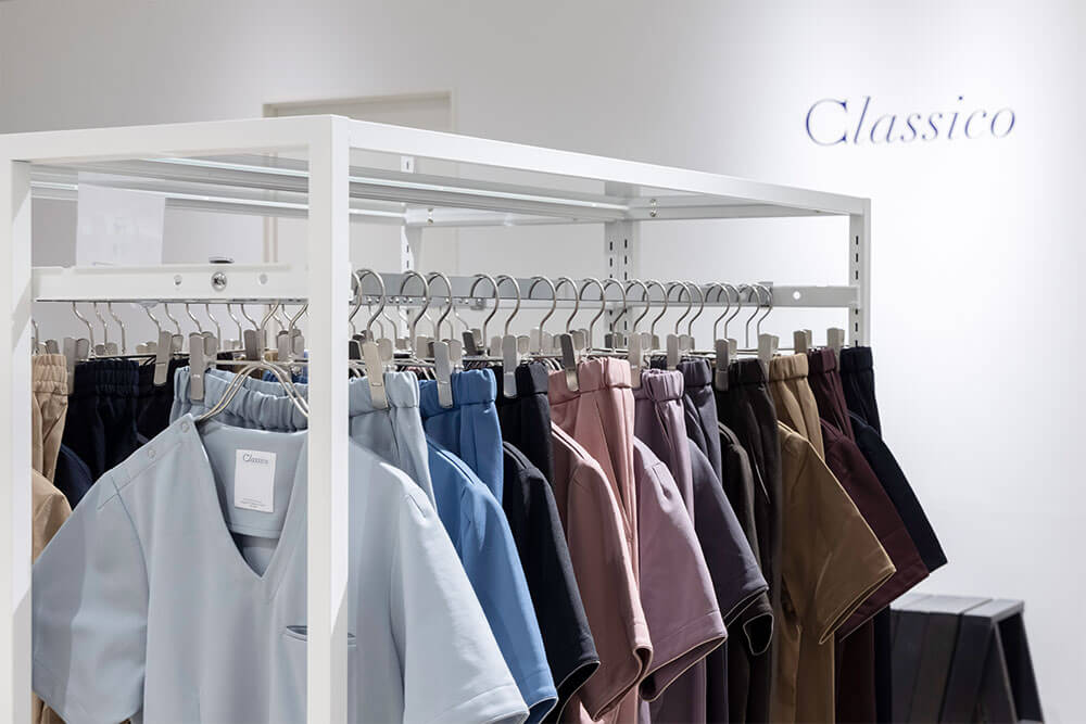 クラシコ 名古屋の店内写真 白衣・スクラブ・ナース服