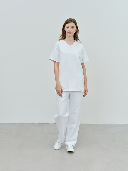 Unisex:HERALBONY Scrub Tops / White