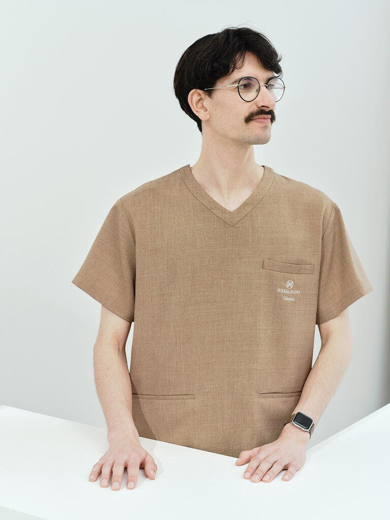 Unisex:HERALBONY Scrub Tops / Beige